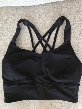 Free To Be Serene Long Line Bra Size 6 Black Lululemon Pads Included